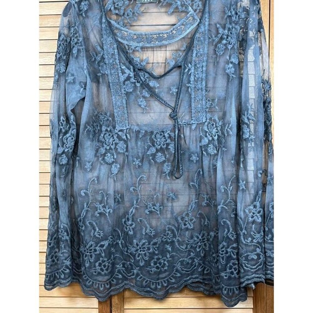Saga Lace Long Bell Sleeve top SZ M(??) /Charity SALE